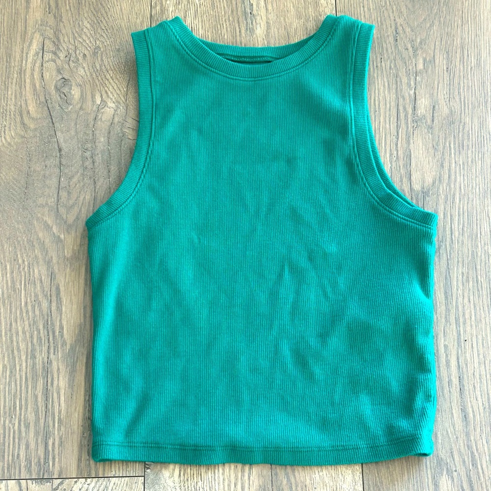 Hollister Ribbed Green Crop Top - Picture 1 of 3